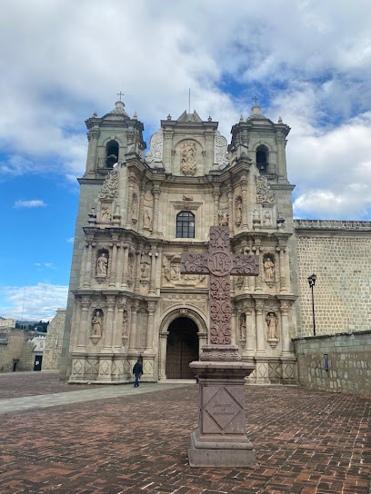 Basílica de Nuestra Señora de la Soledad